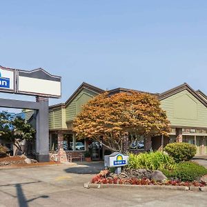 Days Inn By Wyndham Eugene Downtown/University